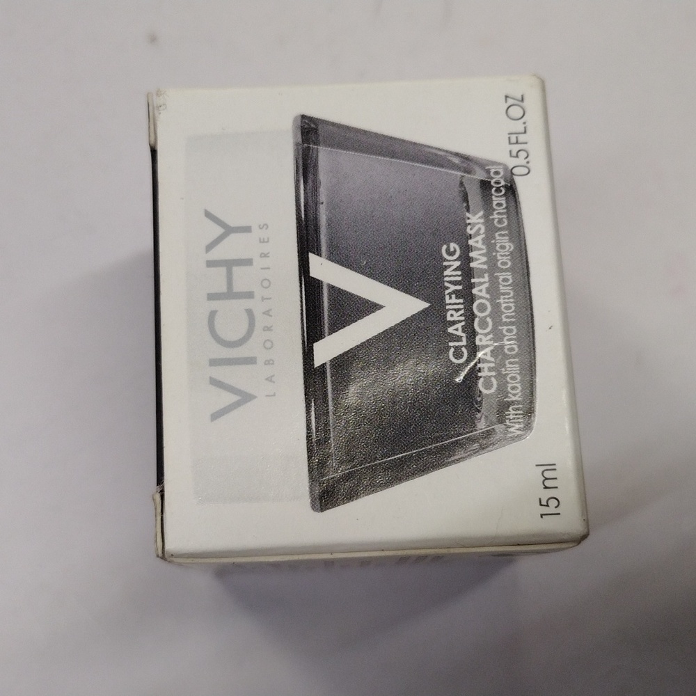 Vichy laboratories clarifying charcoal mask new